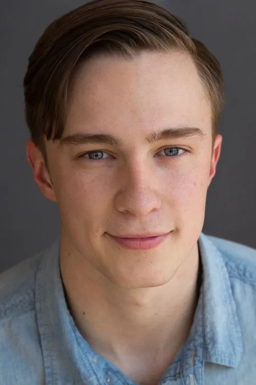 Drew Starkey photo