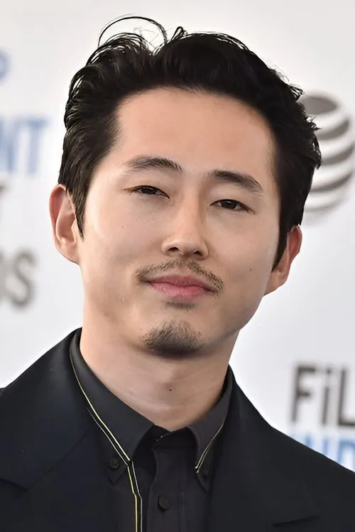 Steven Yeun photo