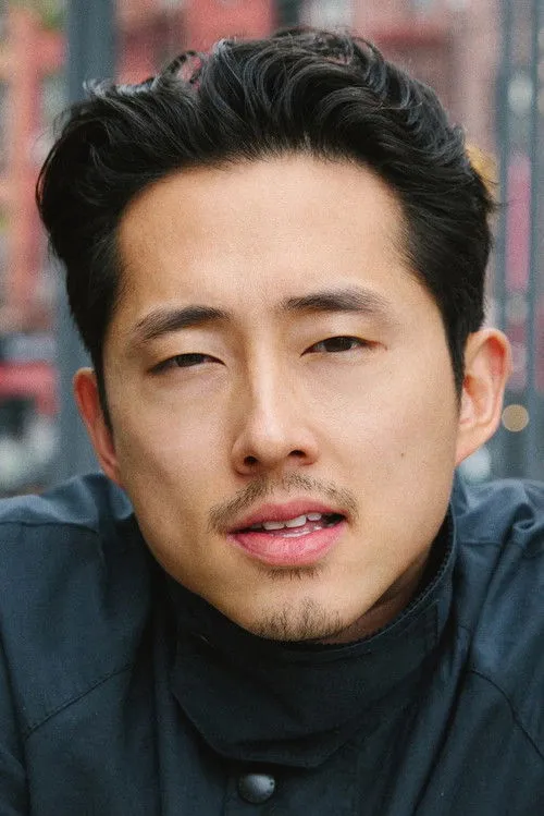 Steven Yeun photo