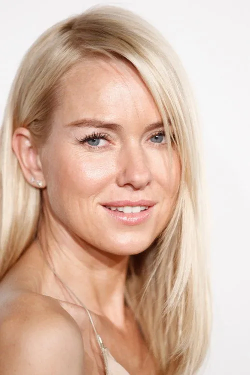 Naomi Watts photo