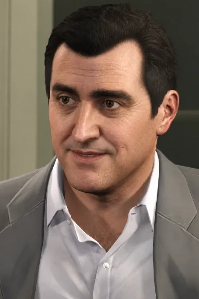 Alfred Molina photo