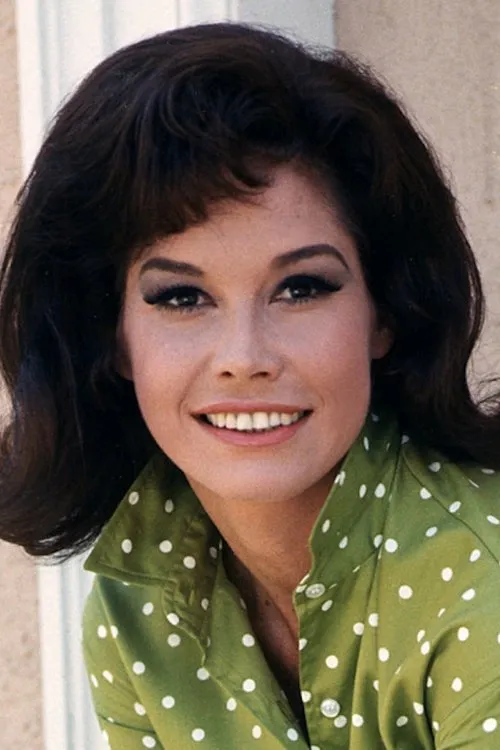 Mary Tyler Moore photo