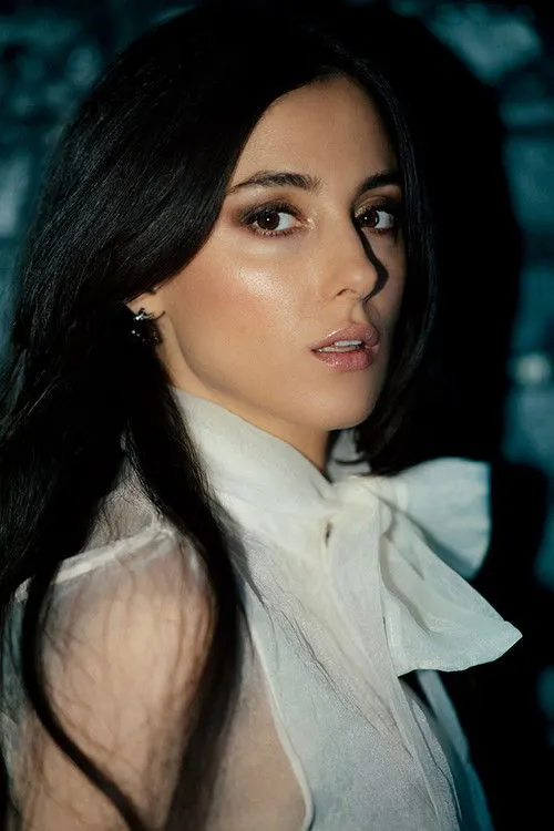 Cansu Tosun photo