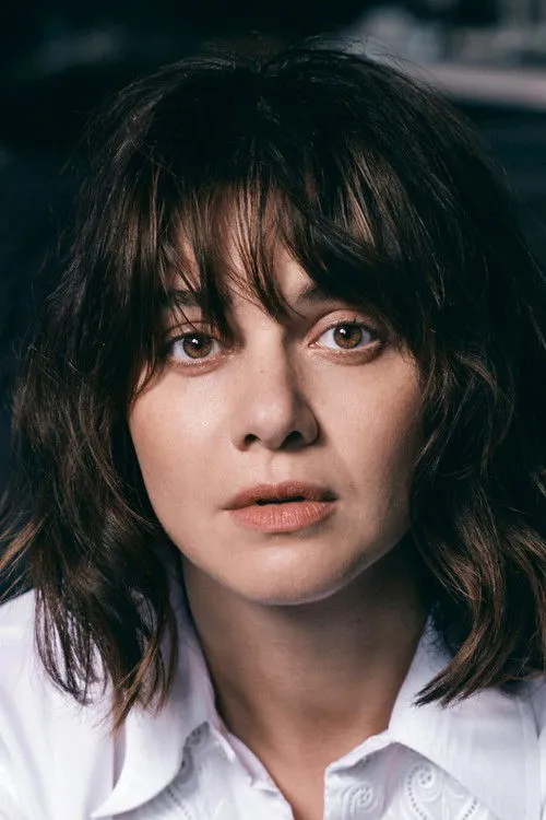 Emma Appleton photo