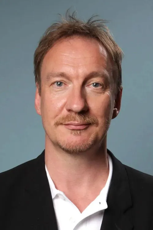 David Thewlis photo