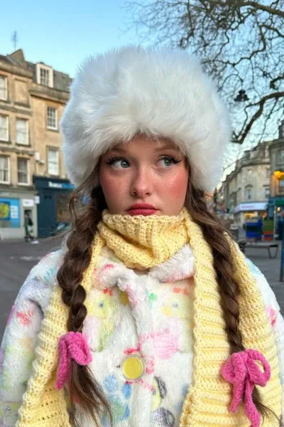 Zoe Colletti photo