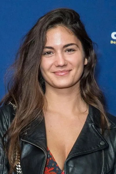 Ophélie Bau photo
