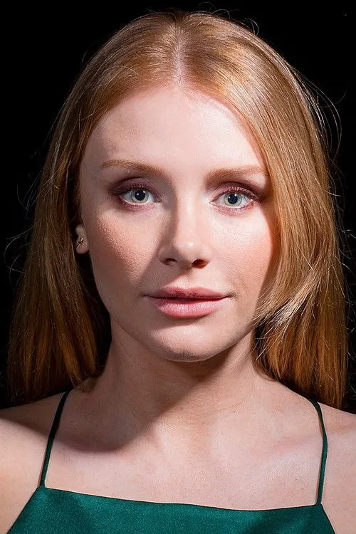 Bryce Dallas Howard photo