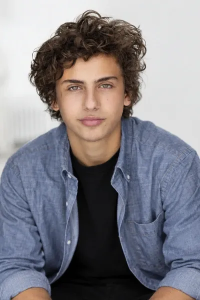 Dylan Martin Frankel photo