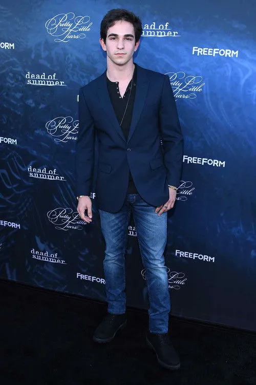 Zachary Gordon photo