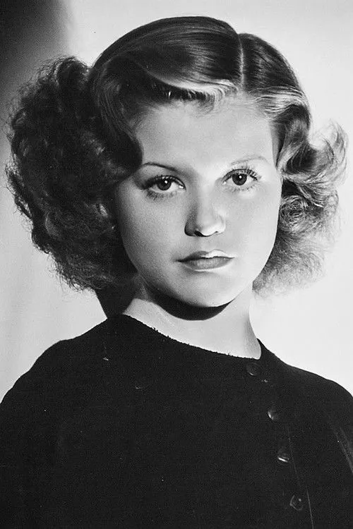 Simone Simon photo
