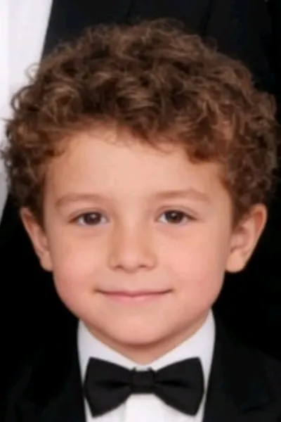 Mateo Castel photo