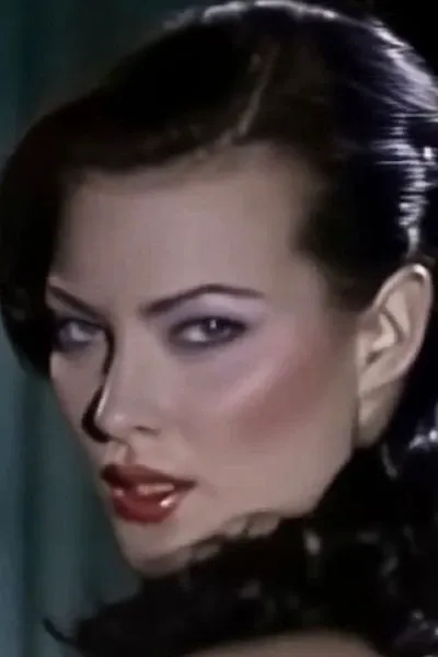 Shalom Harlow photo