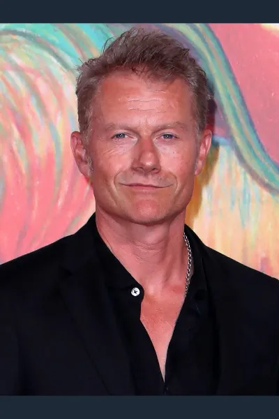 James Badge Dale photo