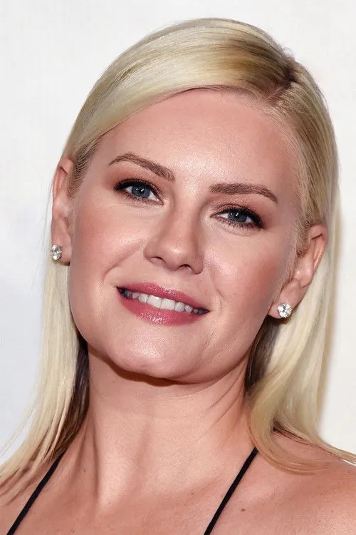 Elisha Cuthbert photo