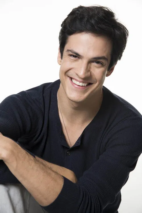 Mateus Solano photo