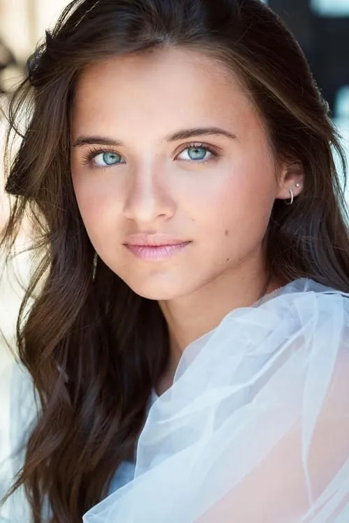 Madeleine McGraw photo