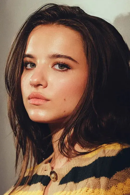 Madeleine McGraw photo