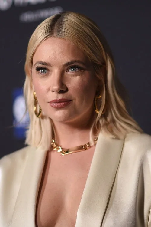 Ashley Benson photo