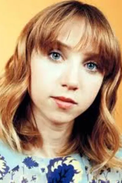 Zoe Kazan photo