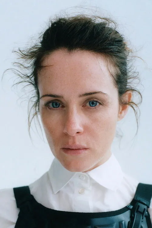 Claire Foy photo