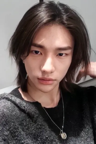 Hyunjin photo