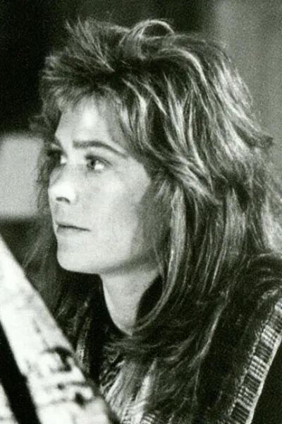 Roxanne Hart photo