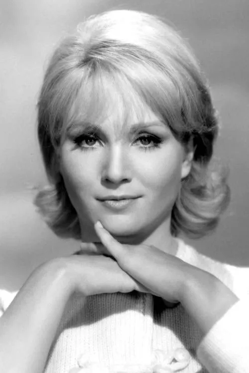 Susan Oliver photo