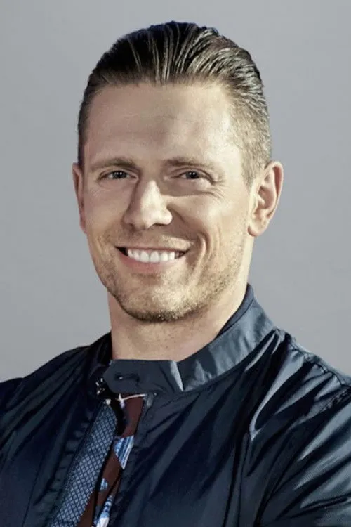 Mike Mizanin photo