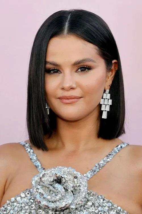 Selena Gomez photo