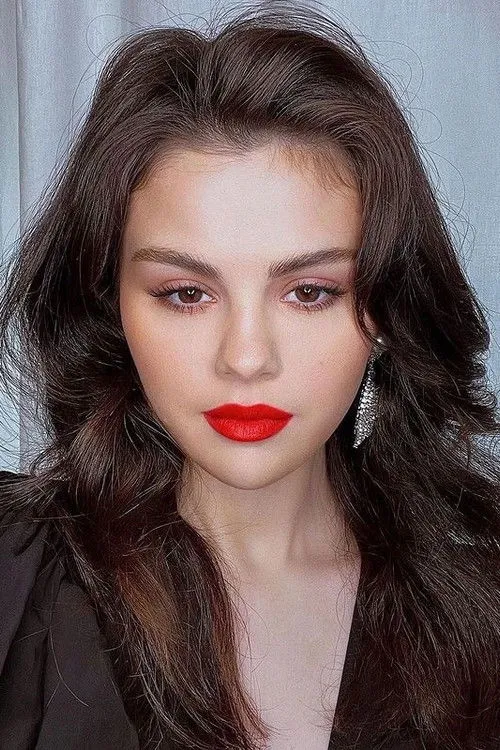Selena Gomez photo