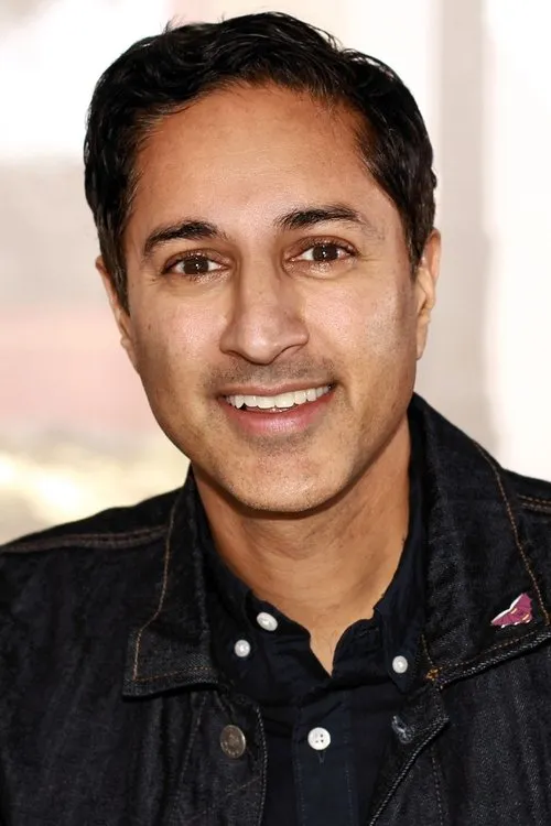 Maulik Pancholy photo
