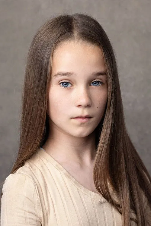 Alisha Weir photo