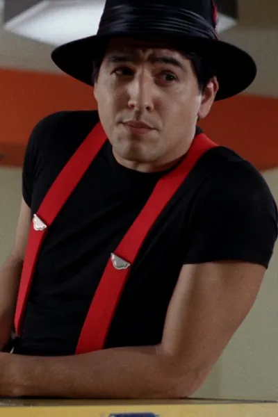 Robert Beltran photo