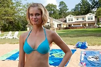 Sara Palski (Shark Night)