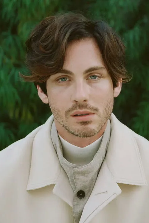 Logan Lerman photo