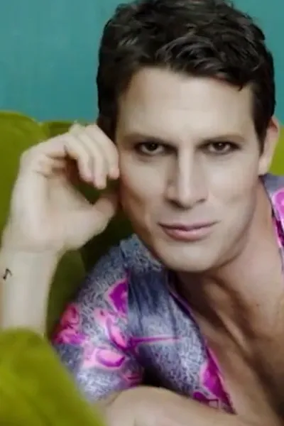 Daniel Tosh photo