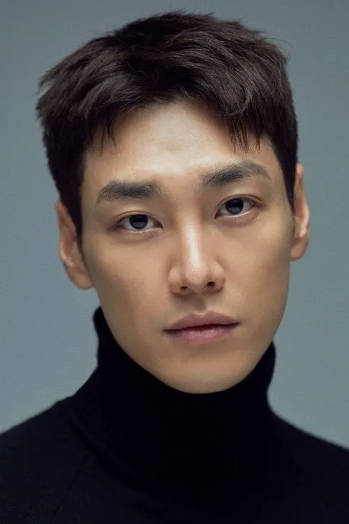 Kim Young-kwang photo