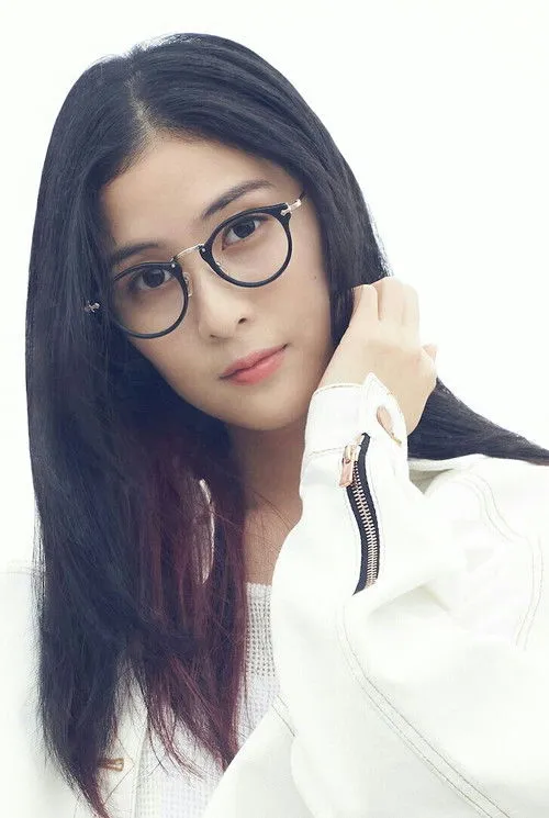 MindaRyn photo