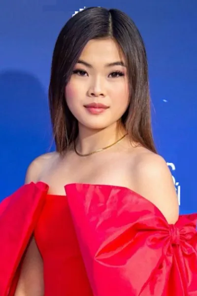 Miya Cech photo