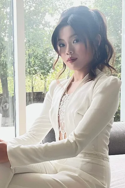 Miya Cech photo