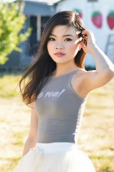 Miya Cech photo