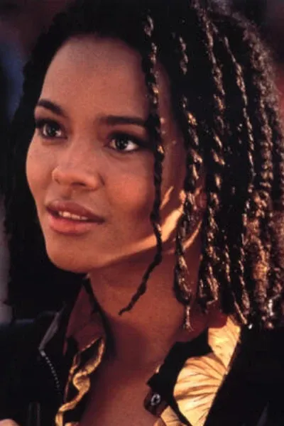 Carmen Ejogo photo