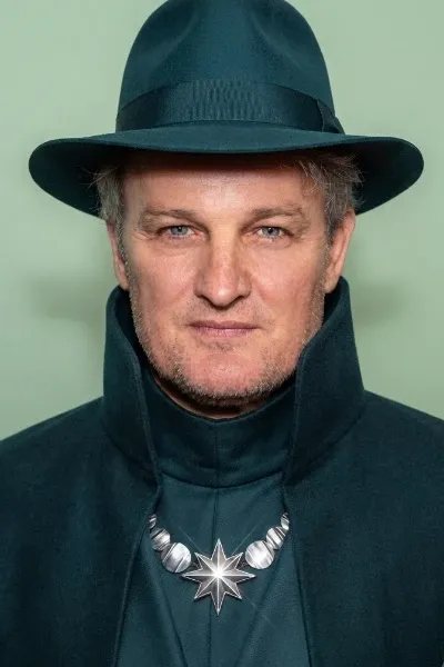 Jason Clarke