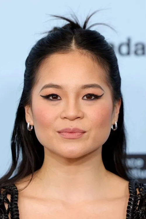 Kelly Marie Tran photo