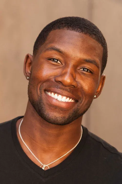Trevante Rhodes photo