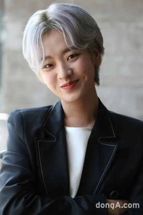 Lee Joo-young photo