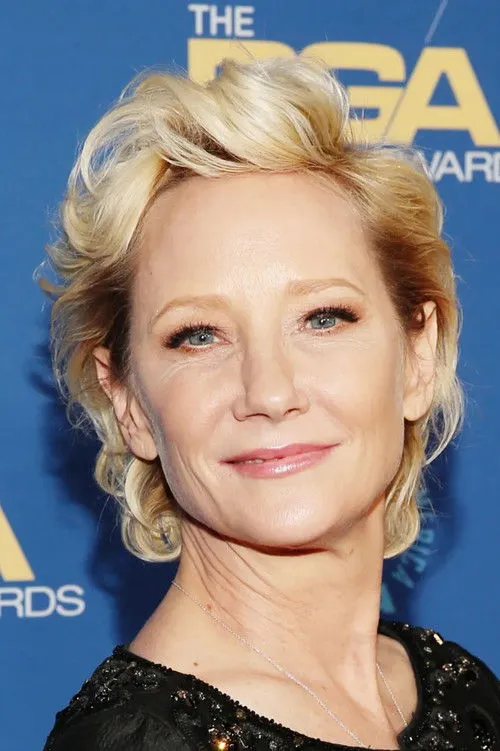 Anne Heche photo