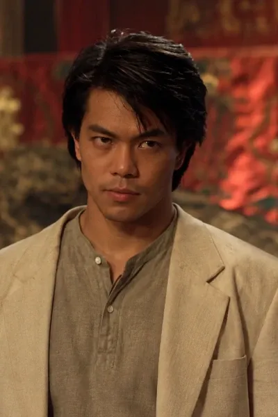 Byron Mann photo
