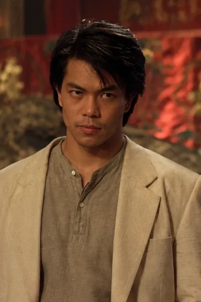 Byron Mann photo